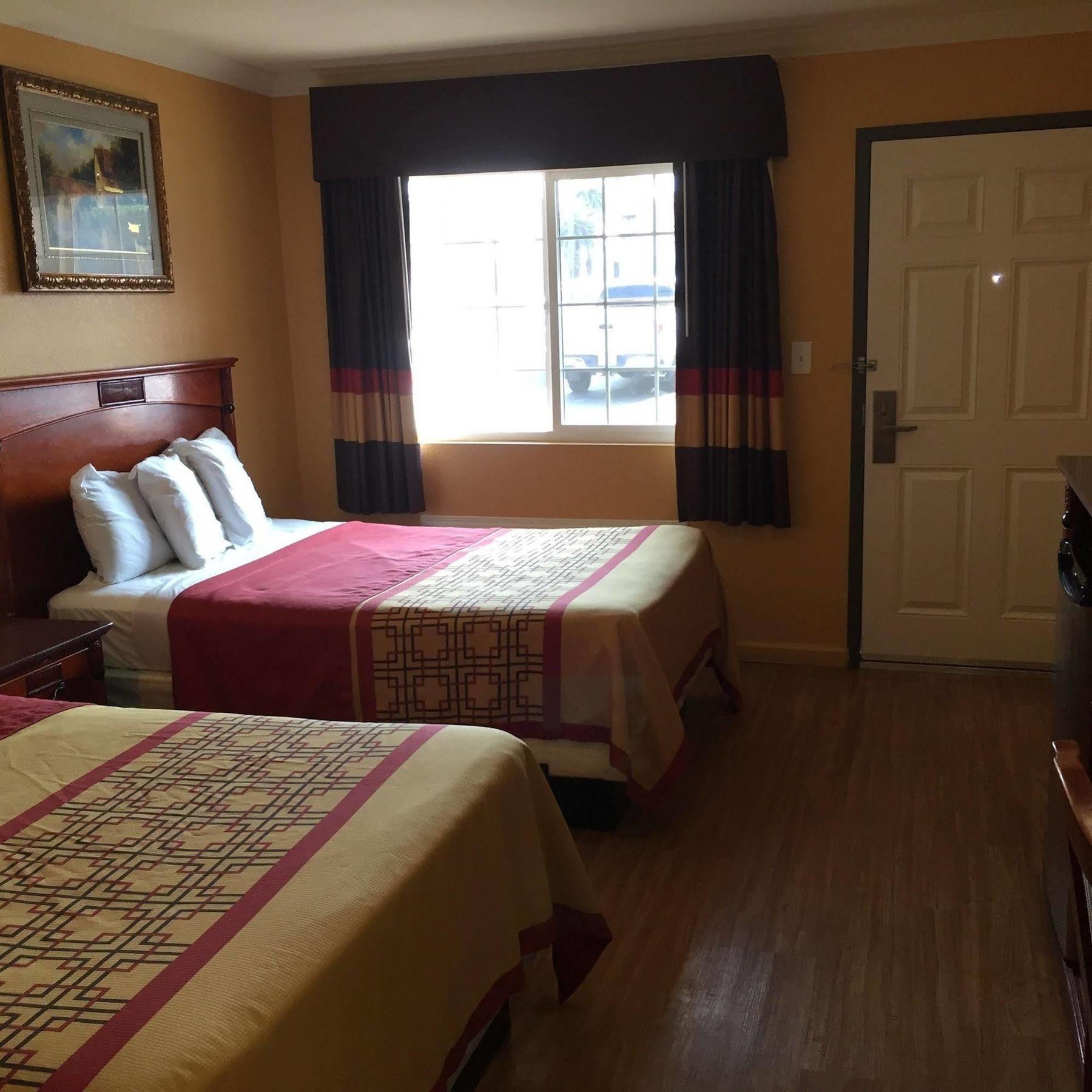 National City Motel Екстериор снимка